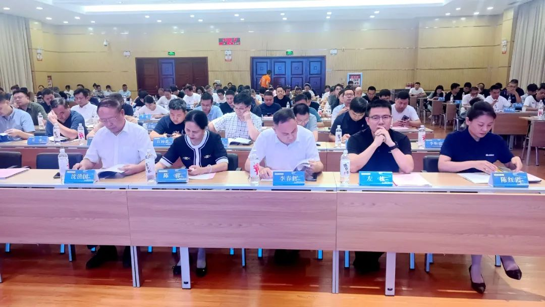 世恒授牌 | 成為湖北省家電與網(wǎng)絡(luò)信息產(chǎn)品服務(wù)行業(yè)協(xié)會(huì)理事單位 世恒授牌 | 成為湖北省家電與網(wǎng)絡(luò)信息產(chǎn)品服務(wù)行業(yè)協(xié)會(huì)理事單位